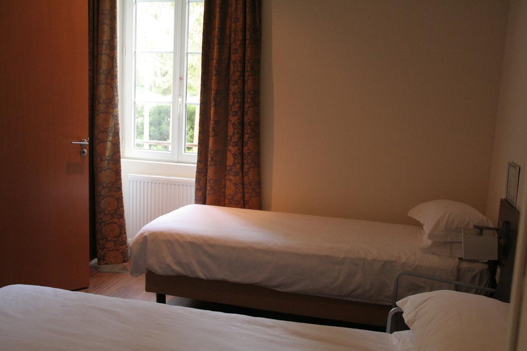 Hotel La Beauze Aubusson (Creuse) Quarto foto